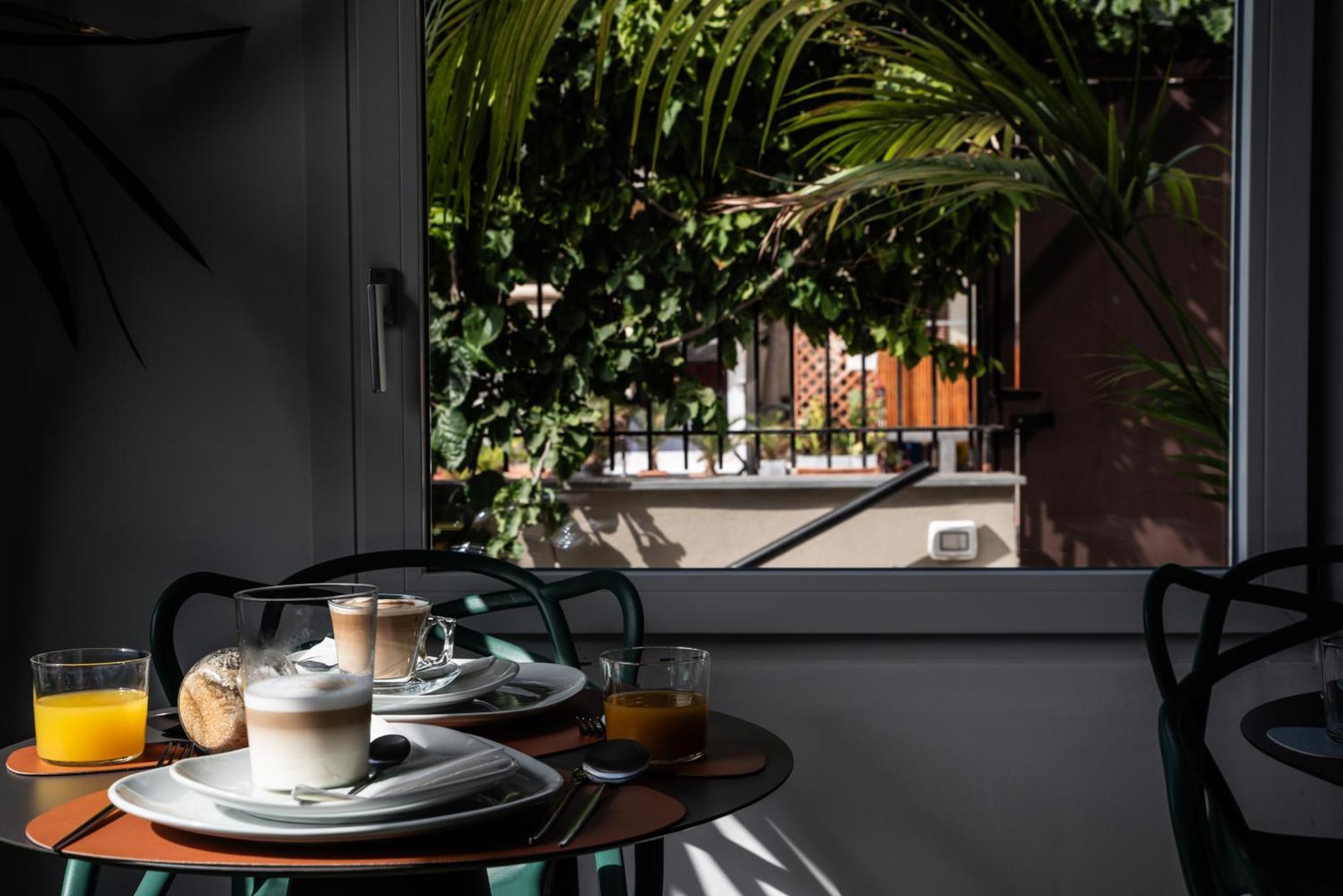 Luxury B&B Euphorbia Ачиреале Экстерьер фото