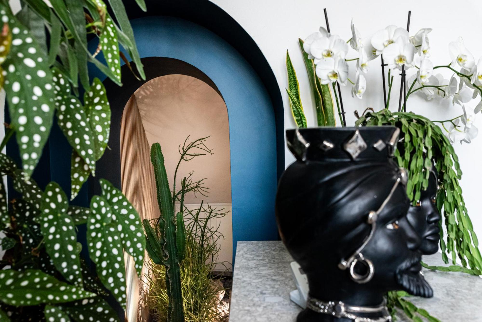 Luxury B&B Euphorbia Ачиреале Экстерьер фото